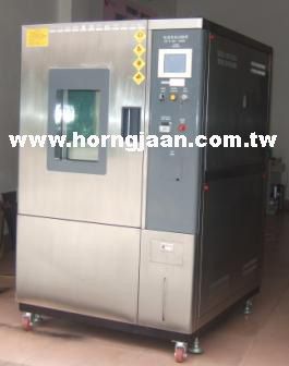 UP-225U恒温恒湿试验箱图片